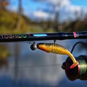 prút Robinson Toshido Spin 2,40m / 8-30g