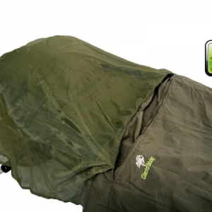 Prehoz na spacák Giants Fishing Exclusive Bedchair Cover
