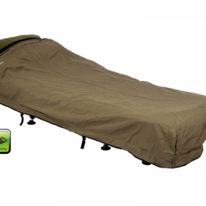 Prehoz na spacák Giants Fishing Exclusive Bedchair Cover
